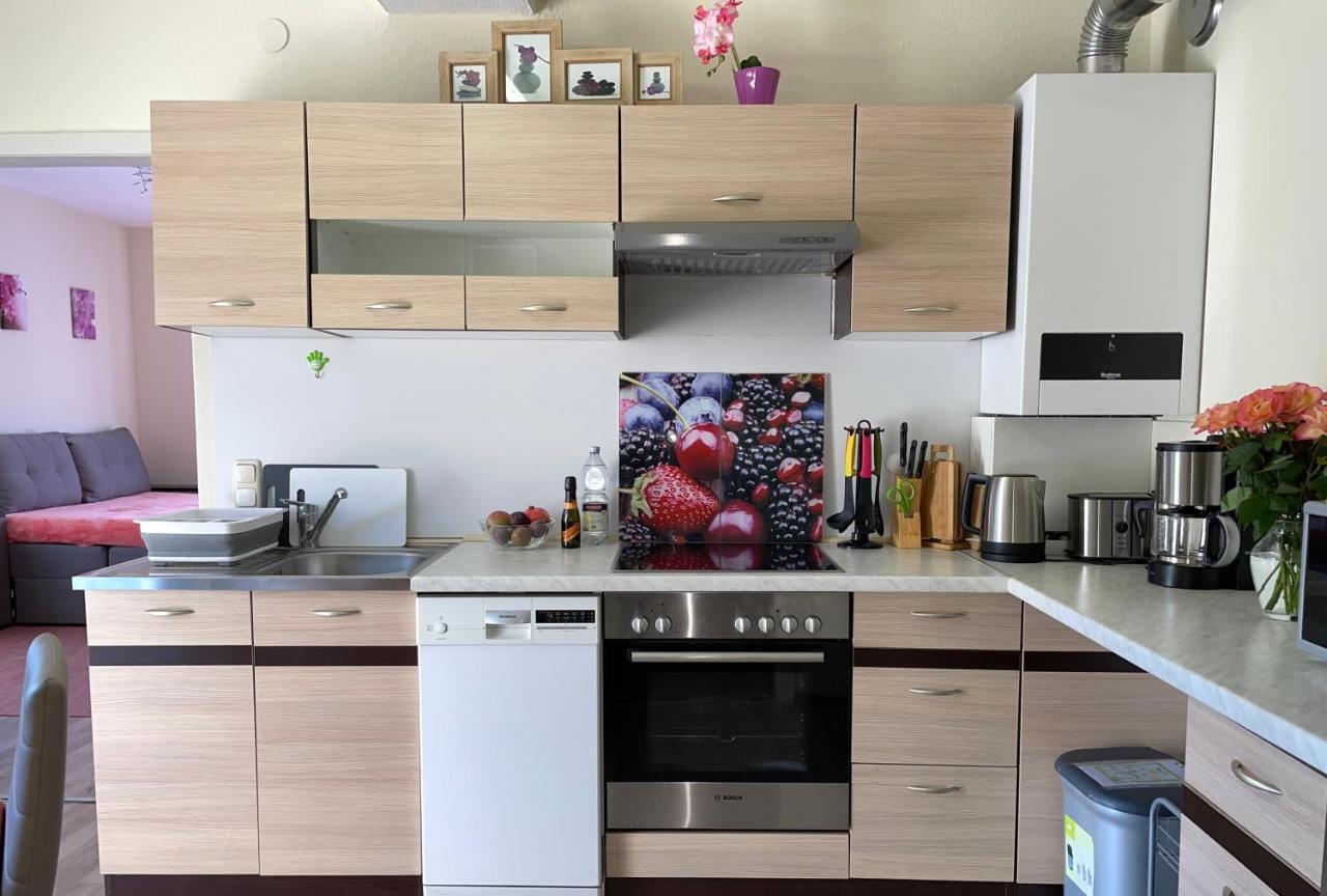 Wehr Orchidee Apartment Bagian luar foto